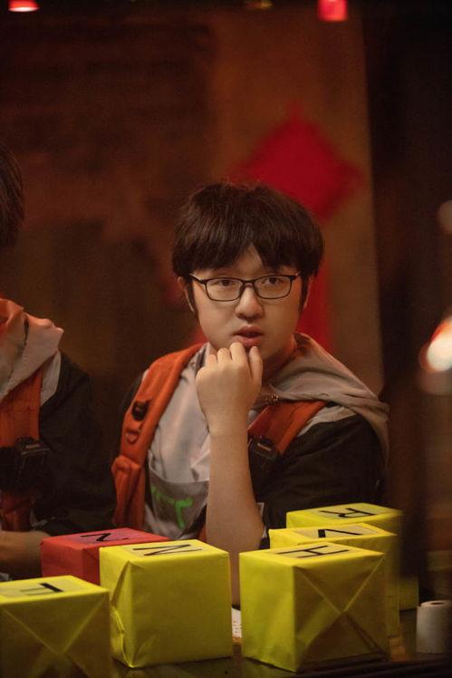 马嘉祺吃瓜吃的什么瓜,揭秘娱乐圈那些鲜为人知的“瓜”-第2张图片-网曝911黑料热点事件 马嘉祺吃瓜吃的什么瓜,揭秘娱乐圈那些鲜为人知的“瓜”-第2张图片-网曝911黑料热点事件