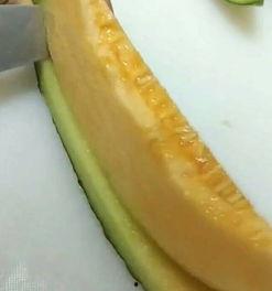 蜜瓜孩子怎么吃,解锁夏日清新美味新吃法-第3张图片-网曝911黑料热点事件 蜜瓜孩子怎么吃,解锁夏日清新美味新吃法-第3张图片-网曝911黑料热点事件