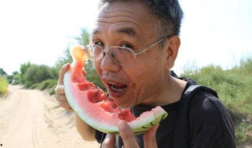 奇葩歌曲带你吃瓜,跟随奇葩歌曲探寻美食世界-第3张图片-网曝911黑料热点事件 奇葩歌曲带你吃瓜,跟随奇葩歌曲探寻美食世界-第3张图片-网曝911黑料热点事件