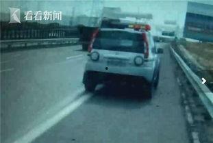 深圳交警吃瓜视频,一场意外引发的全民热议-第1张图片-网曝911黑料热点事件